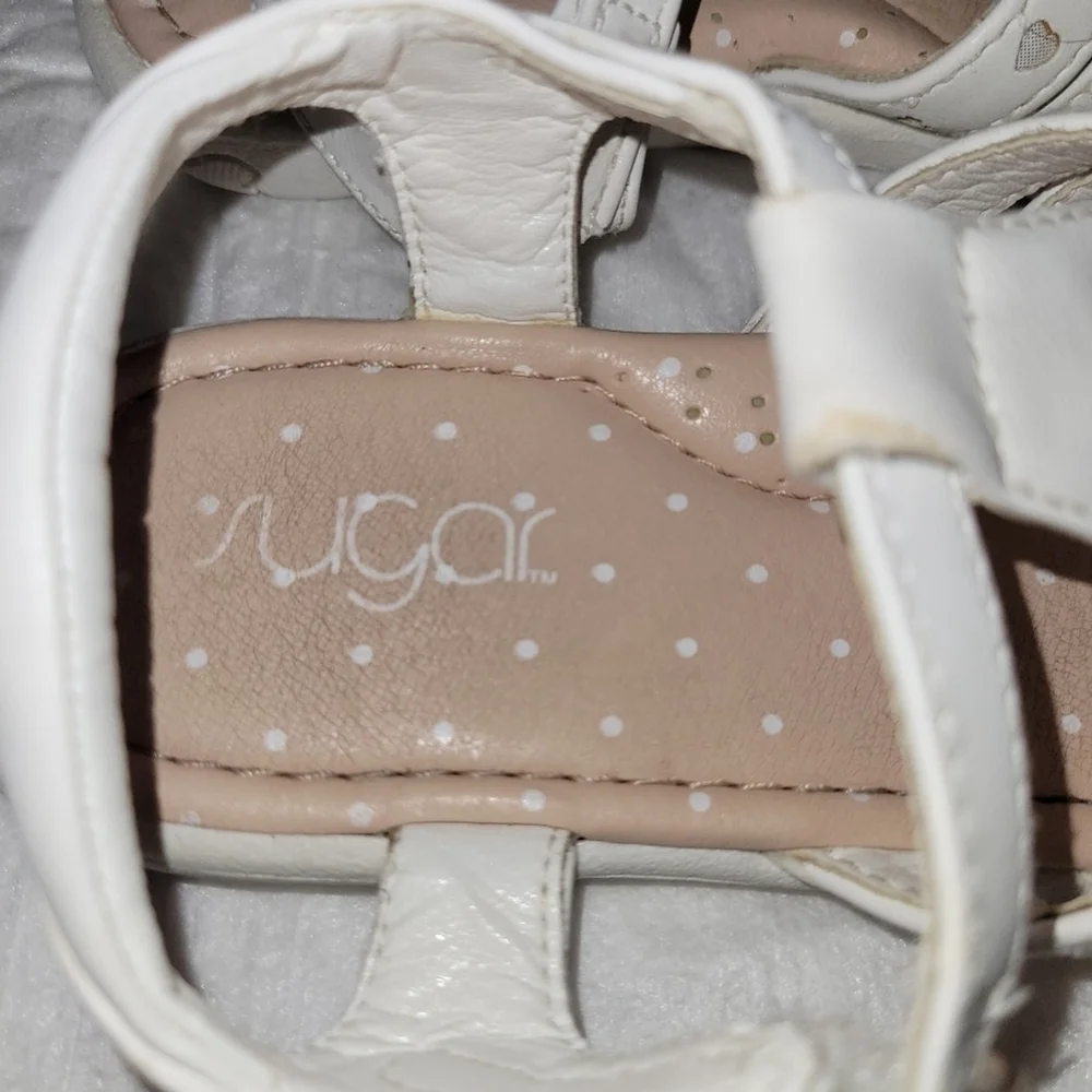 Sugar Butterfly Sandals Girl's size 10 Baby Toddler White